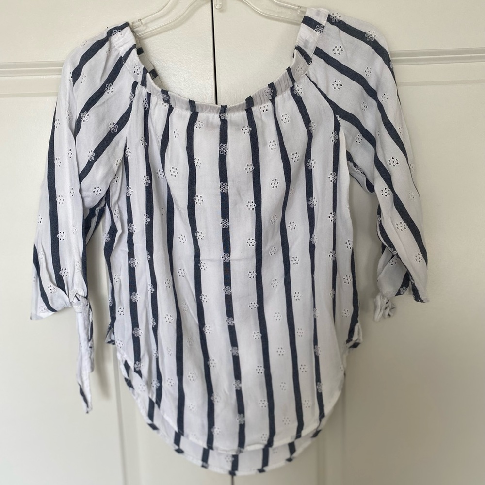 Linen Off the Shoulder Blouse